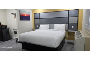 Hotel Avenida Victorville I 15